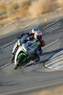 media/Oct-06-2024-Race Pace (Sun) [[d7d39ec7ad]]/1-Turn 10 (730am)/